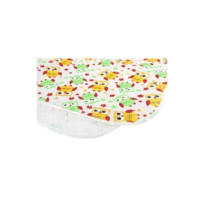 Akuku Pelenkázó lap Puha, vízálló, sárga-zöld baglyok 50 * 70 cm
